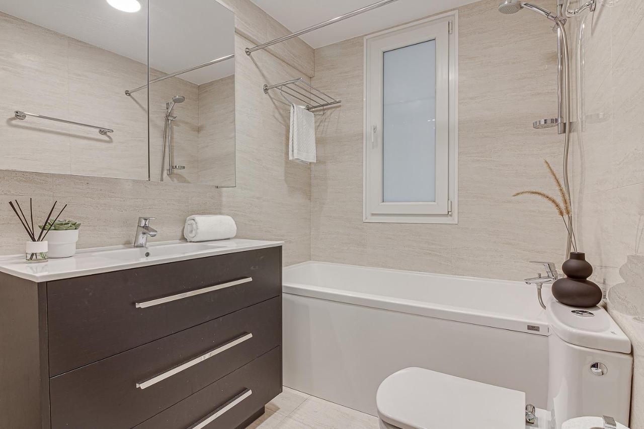 Riazor Ocean View Apartment A Coruna Exterior photo